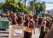 Keluarga Besar MI Islamiyah Galang Donasi Bencana Sumatera: Tangan Kecil, Hati Besar, Aksi Nyata