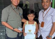Zakat Menguatkan: BAZNAS Sidoarjo Salurkan Alat Bantu Dengar untuk Siswa SD di Sedati