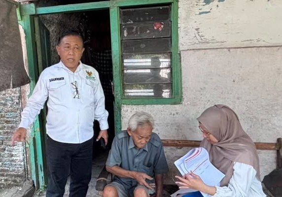 Zakat Menguatkan Indonesia: Mengubah Duka Menjadi Senyum di Wajah Mbah Sudjalmo