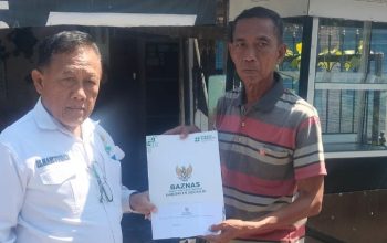 Menyambung Asa, Menguatkan Kemandirian: BAZNAS Sidoarjo Salurkan Bantuan Rombong untuk Bapak Mardjadi