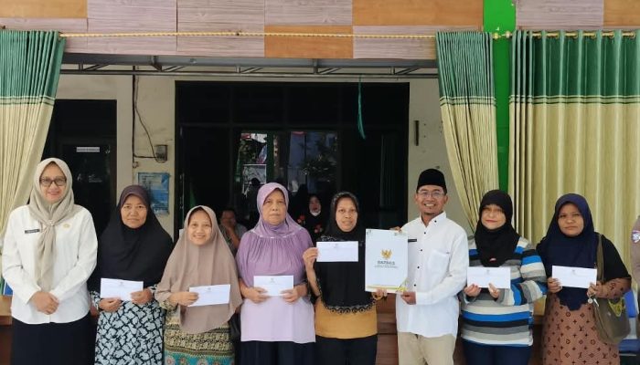 Menggenggam Harapan di Kalijaten: Nyala Kebaikan yang Menghidupkan