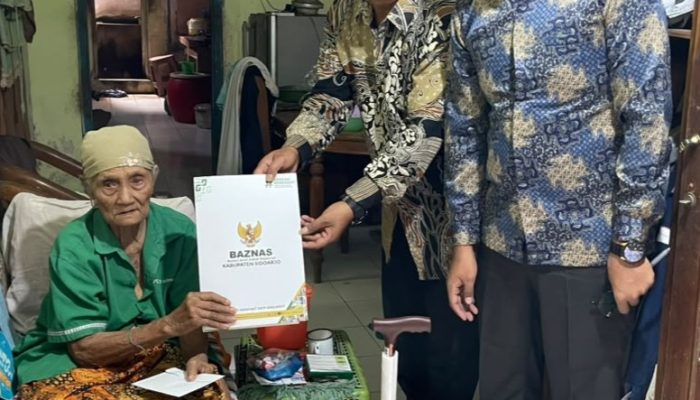 Langkah Pengabdi Kemanusiaan: Merajut Kemandirian dan Senyum di Lorong-Lorong Desa Tulangan